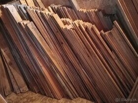 Predam dosky dlzka 1mx8cm xhrubka1,6cm.kus za0,39e.a dlzka 1