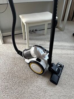 Vysavac Karcher VC3