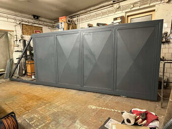 Predám posuvnú bránu