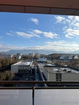 Dvojizbový byt na prenájom, Žilina, Vlčince, Europalace