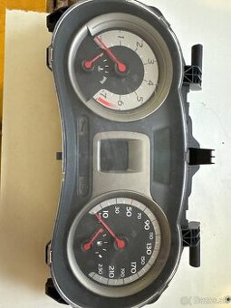 Tachometer budíky na Renault Clio III 2009 8200715186