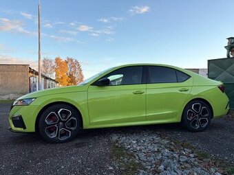 Octavia Altair 19” Octavia 4 RS + Bridgestone Blizzak 6