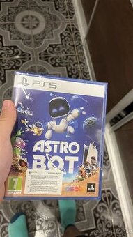 Predám hru Astro Bot - PS5 - nová