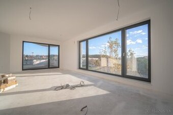 PREDAJ 3 izbového bytu K Železnej studienke, Staré Mesto