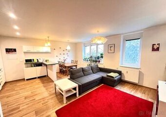 Na predaj 3i byt v Trenčianskej Teplej