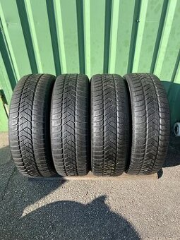 Zimné pneumatiky pirelli 235/65R19