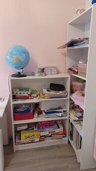 Predám policovú skrinku / knižnica