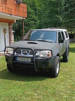 Nissan navara D22