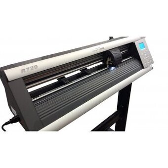 Ploter R720