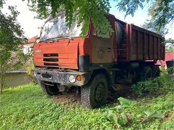 Tatra 815