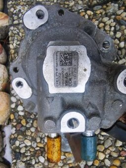 04B130755F vysokotlakove  vstrekovacie čerpadlo nefukčne