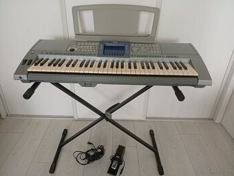 Klávesy/Keyboard