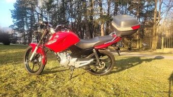 YAMAHA YBR 125