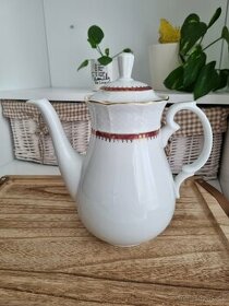Porcelánový čajník