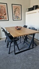 Predám moderný jedálenský stôl 160x90
