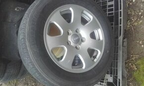 Audi elektrony obute 15"