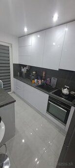Na,predaj 3i byt