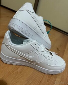 Nike Air Force