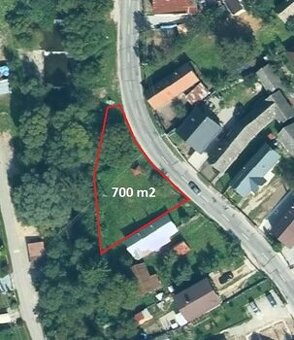 Predám stavebný pozemok 700m2, Štiavnik