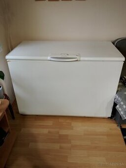 Mraziací box - 1