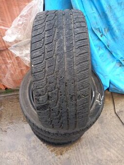 Zimne pneumatiky 225/45R17