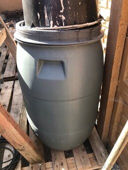 Plastovy sud 220 l - 1