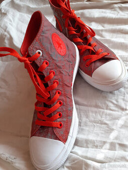 Converse All Star č. 42 - Chuck Taylor II
