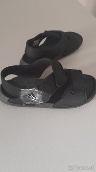 Predám chlapčenské sandále Adidas veľk.34
