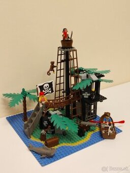 LEGO Pirates 6270 Forbidden Island