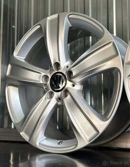 #33 Elektróny originál VW r18