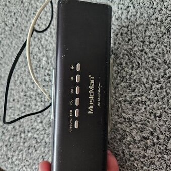 Prenosné radio reproduktor