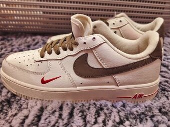 Predám dámske tenisky