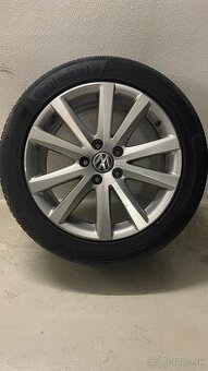 VW originalne hlinikove disky (elektrony) 17“ + letne pneu