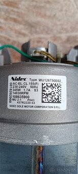 Motor na placku Elektrolux