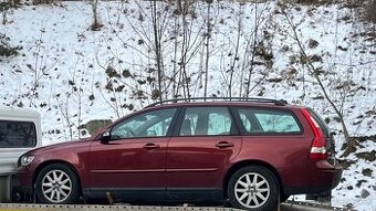 Rozpredam Volvo V50 2.0 benzin