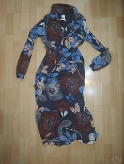 Nádherné šaty z dovolenky