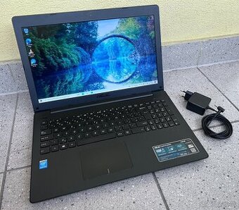 Asus X553M / Intel 4-jadro / 8GB RAM / 256GB SSD / 15.6"