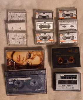Predám mikrokazety do mikrokazeťáku