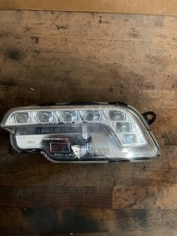 Predné ľavé hmlové svetlo Mercedes C207, W207