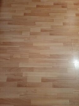 Laminátová podlaha