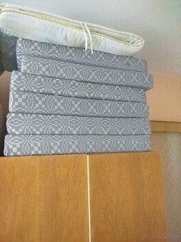 Matrace čalúnené 6 ks predám.