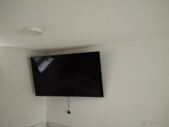 Samsung 50"