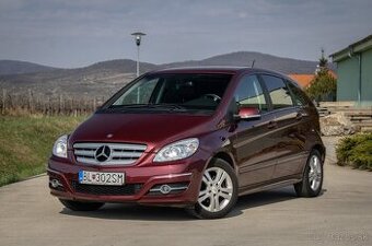 Mercedes-Benz B trieda Mercedes B180 85kW AT CVT