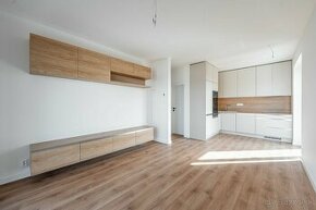 2 izbový byt s balkónom - novostavba Zelené Grunty - 1