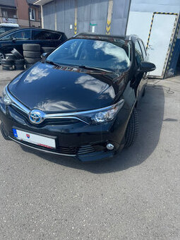 Toyota Auris Hybrid 1.8 | 2016 | 165k km