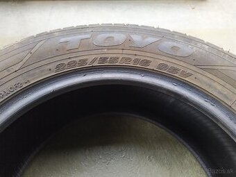 225/55 r16 toyo letné 2.ks doveziem