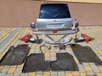 Peugeot 206 SW kufrové dvere