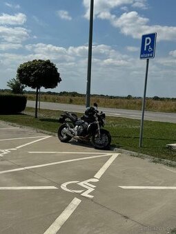 Honda hornet 600