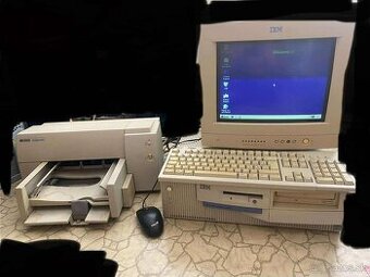 Predám retro počítač z Windows xp 98 IBM Personal Computer 3