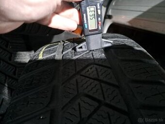 Zimné Pirelli SottoZero 3 Winter 235/55/17 103V